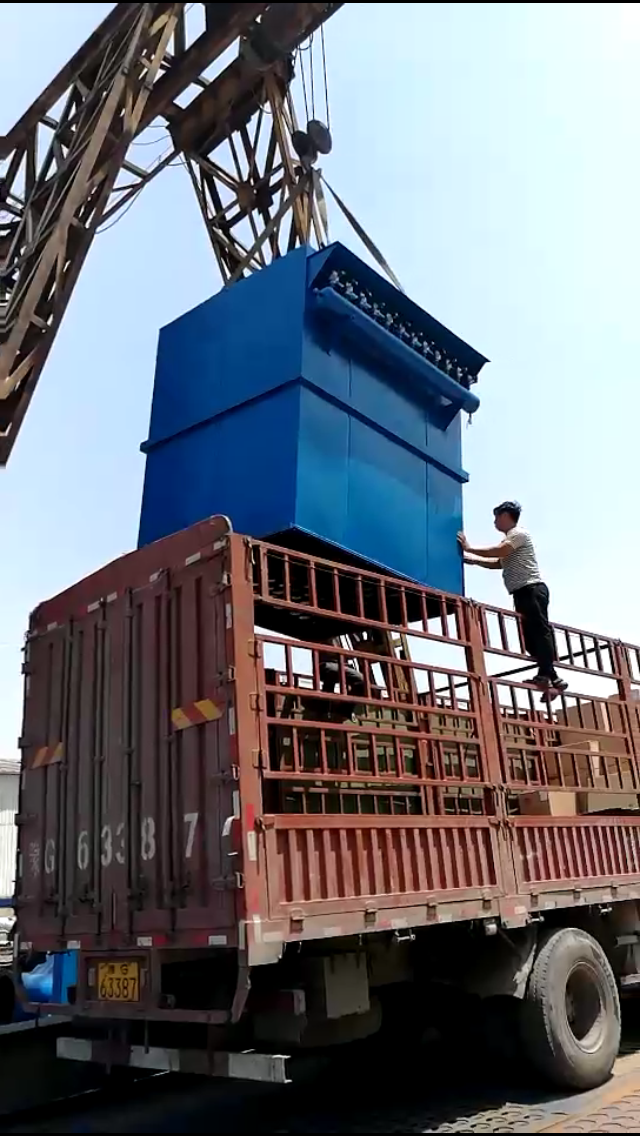 2017年5月25日布袋除塵器發（fā）往河南